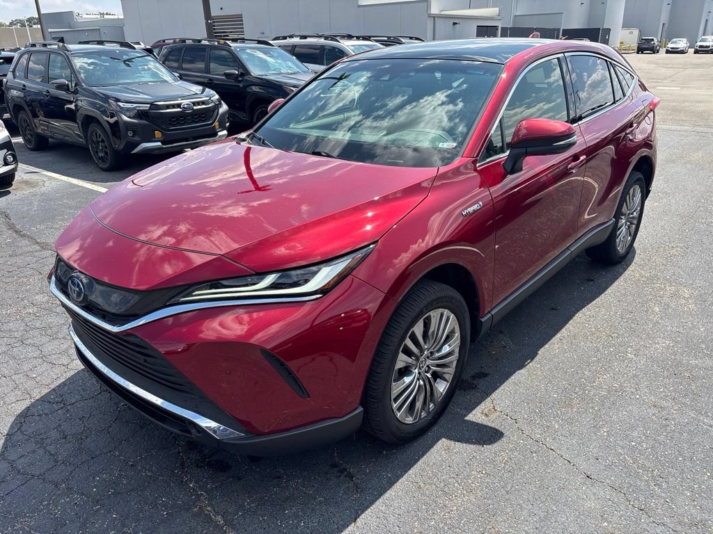 Used 2021 Toyota Venza Limited w/ Advanced Technology Package AWD/4WD image 6