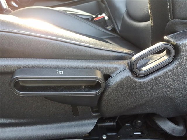 Used 2019 MINI Cooper S w/ Signature Upholstery Package image 28