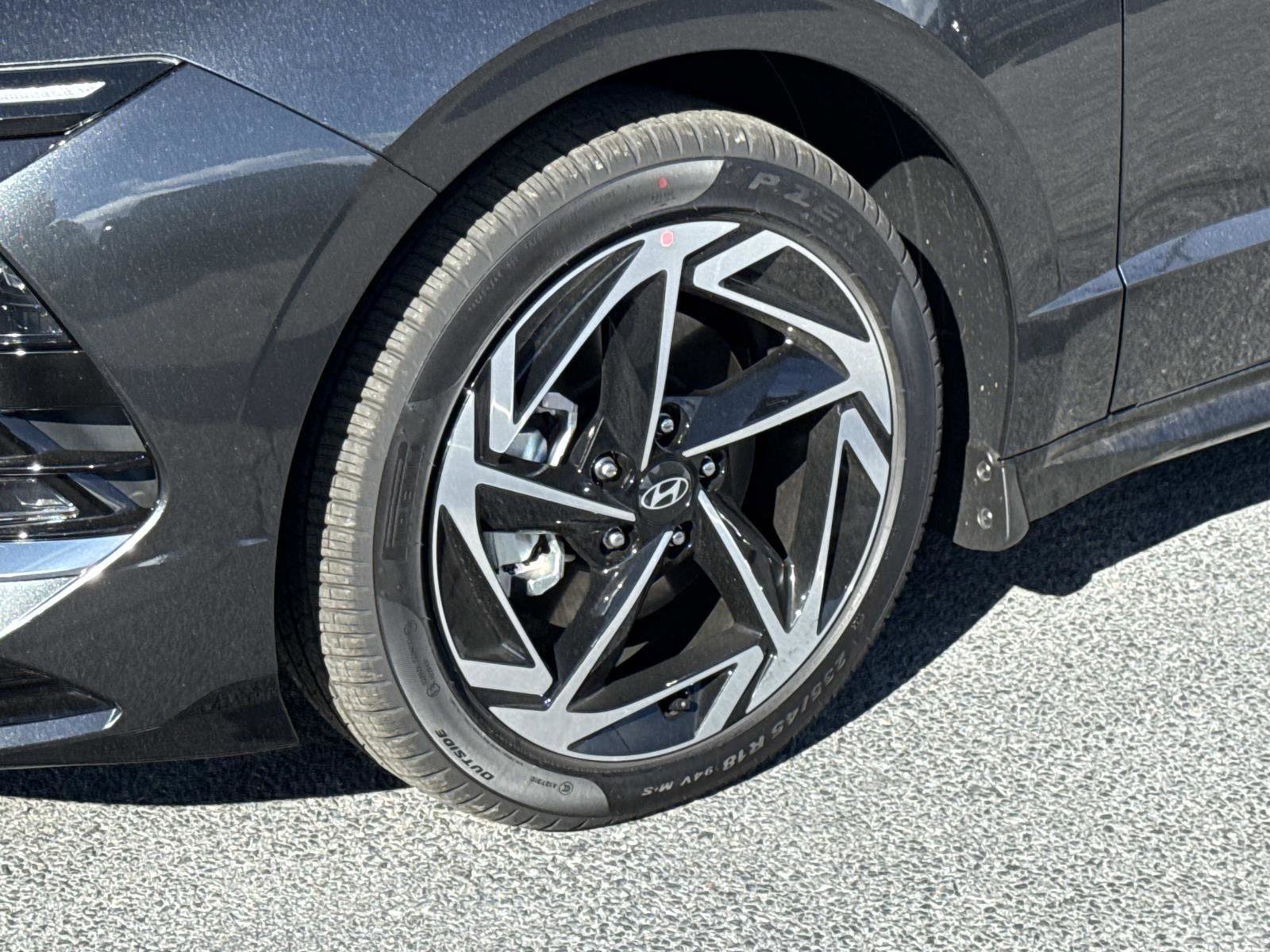 New 2026 Hyundai Sonata SEL FWD image 17