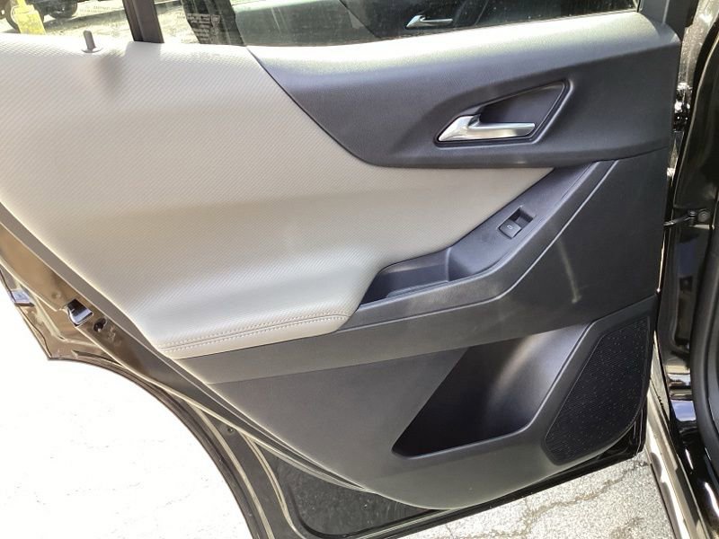 New 2026 Chevrolet Equinox LT w/ Convenience Package II image 18