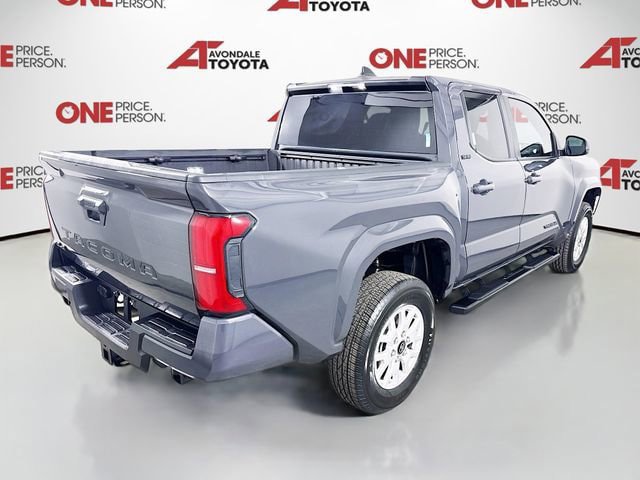 Certified 2025 Toyota Tacoma SR5 AWD/4WD image 7