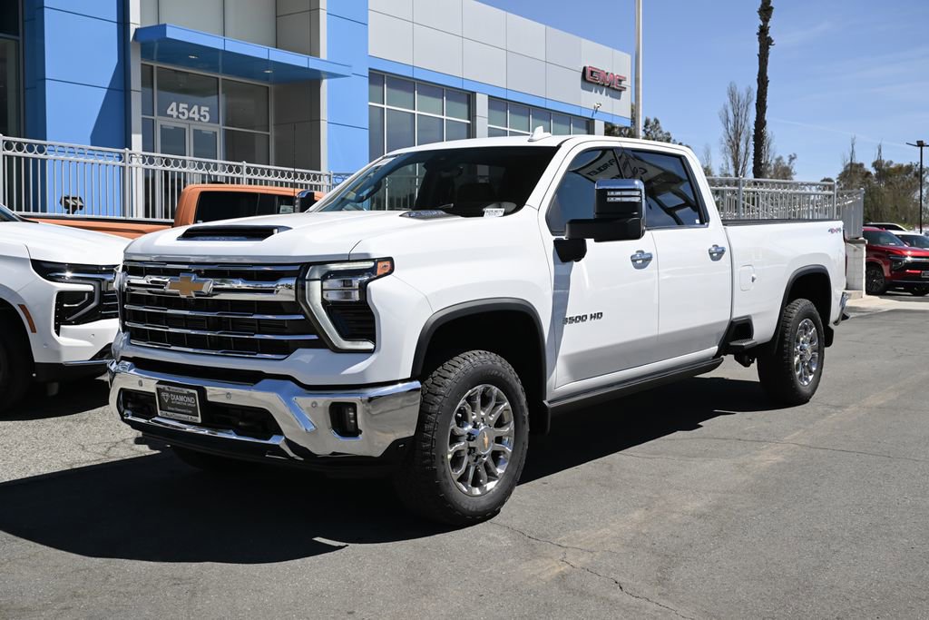New 2026 Chevrolet Silverado 3500 LTZ w/ LTZ Premium Package image 9