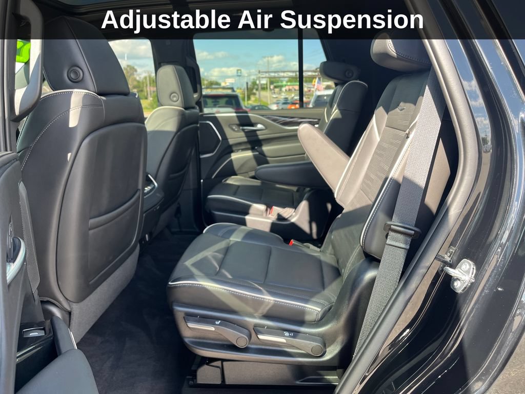 Used 2022 Cadillac Escalade Sport w/ Touring Package AWD/4WD image 29