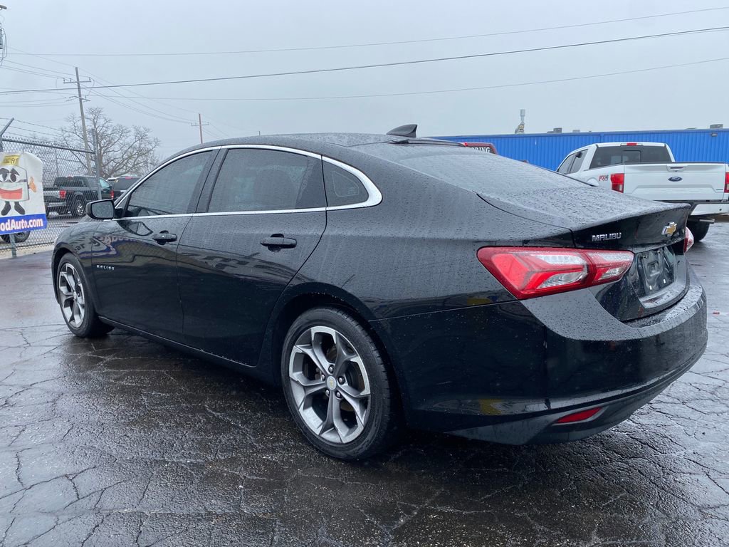 Used 2021 Chevrolet Malibu LT image 4