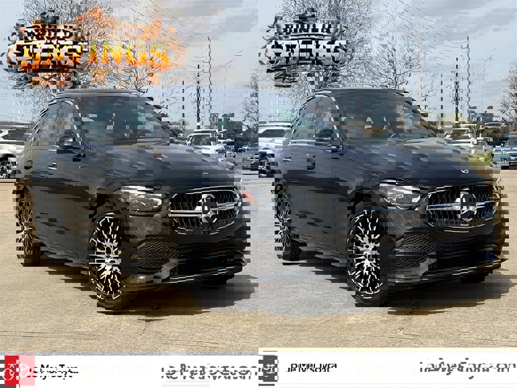 Used 2022 Mercedes-Benz C 300 Sedan image 2