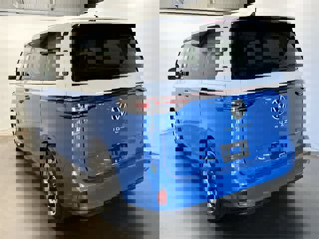 New 2025 Volkswagen ID. Buzz Pro S Plus image 30