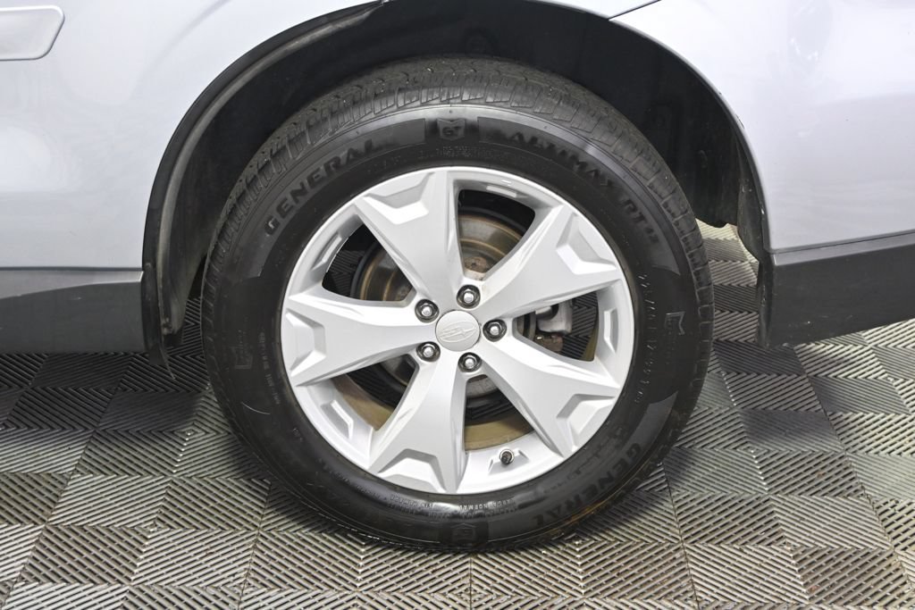Used 2014 Subaru Forester 2.5i Premium AWD/4WD image 20