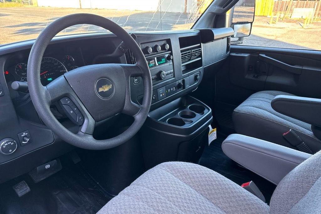 New 2026 Chevrolet Express 3500 w/ Power Convenience Package RWD image 10