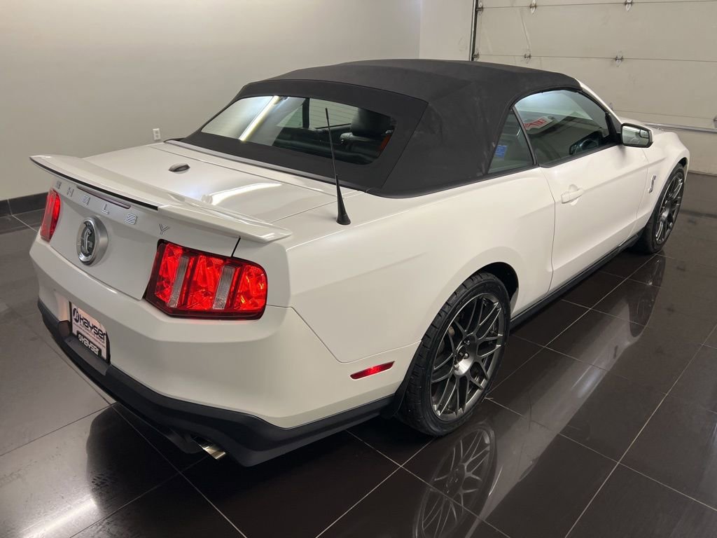 Used 2011 Ford Mustang Shelby GT500 w/ SVT Performance Pkg image 11