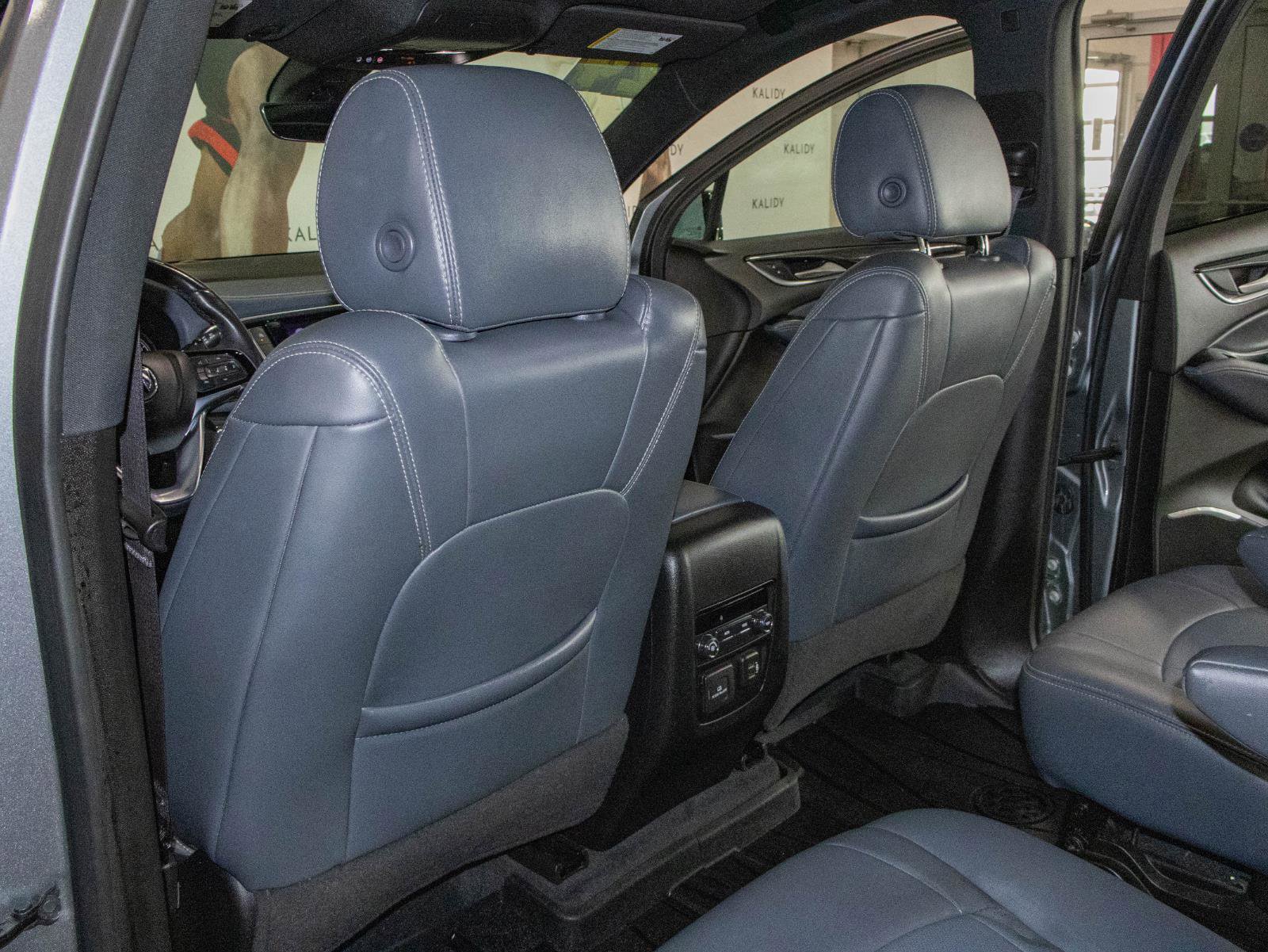 Used 2024 Buick Enclave Essence w/ Sound and Sites Package image 10