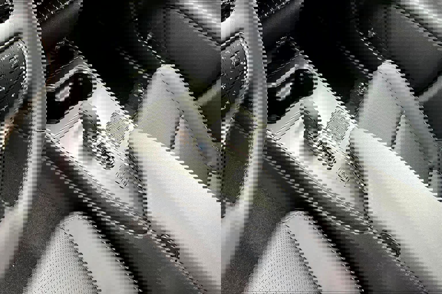 New 2026 Lexus UX 300h FWD image 11