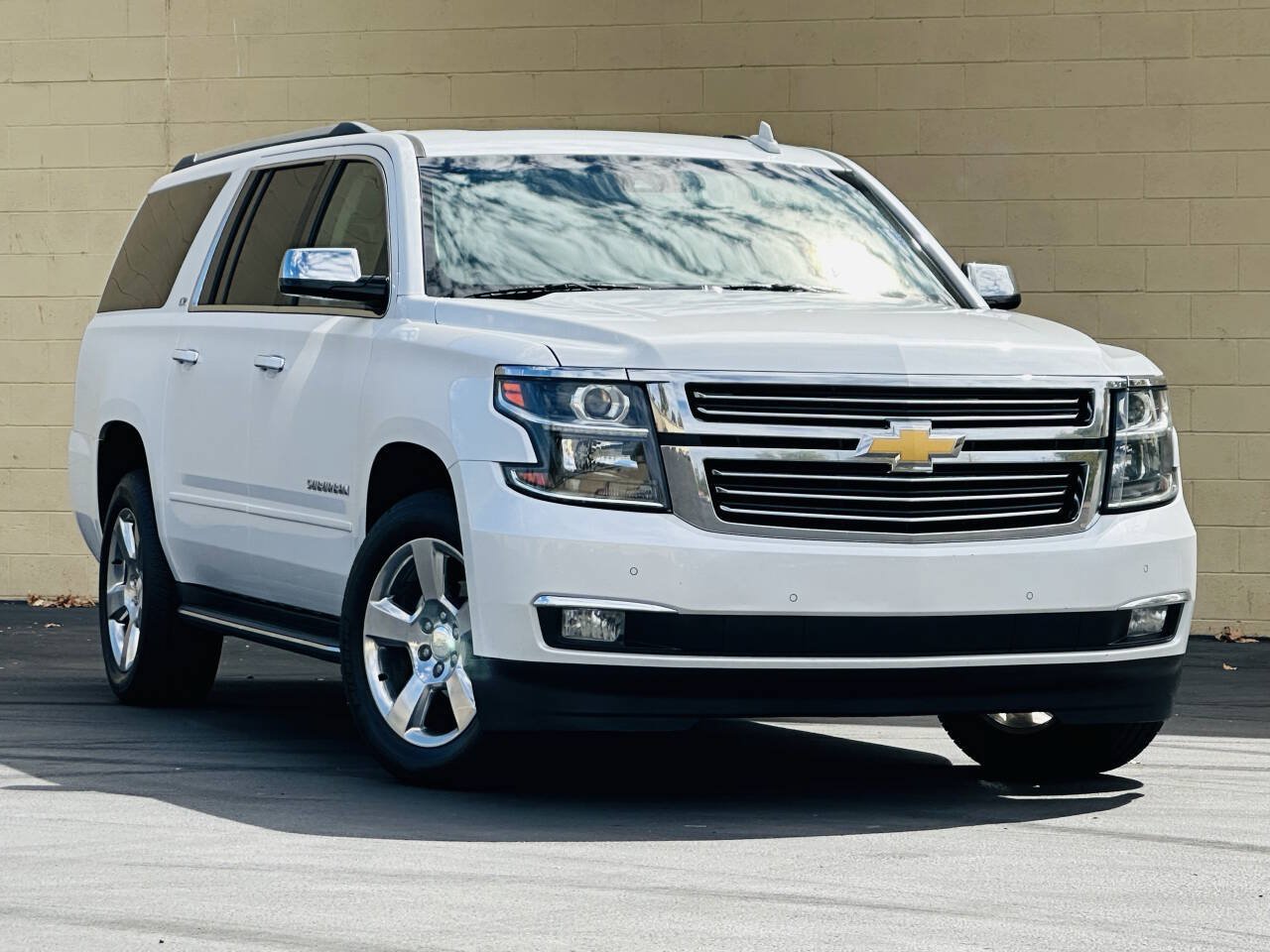 Used 2016 Chevrolet Suburban LTZ AWD/4WD image 1