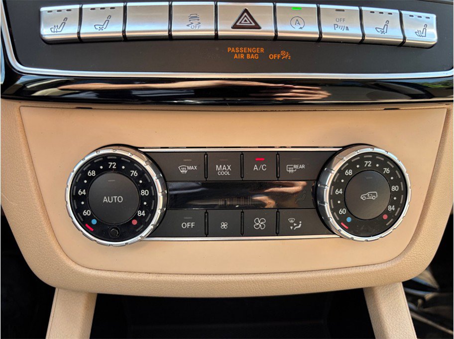 Used 2018 Mercedes-Benz GLS 450 4MATIC image 33