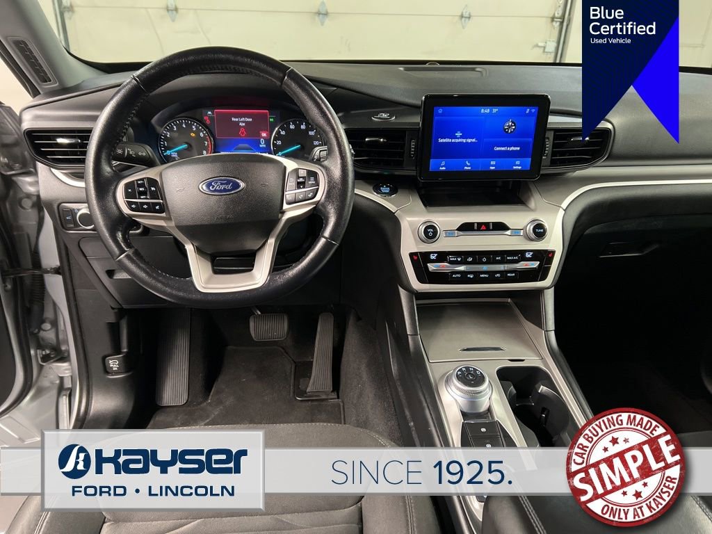 Used 2021 Ford Explorer XLT image 9