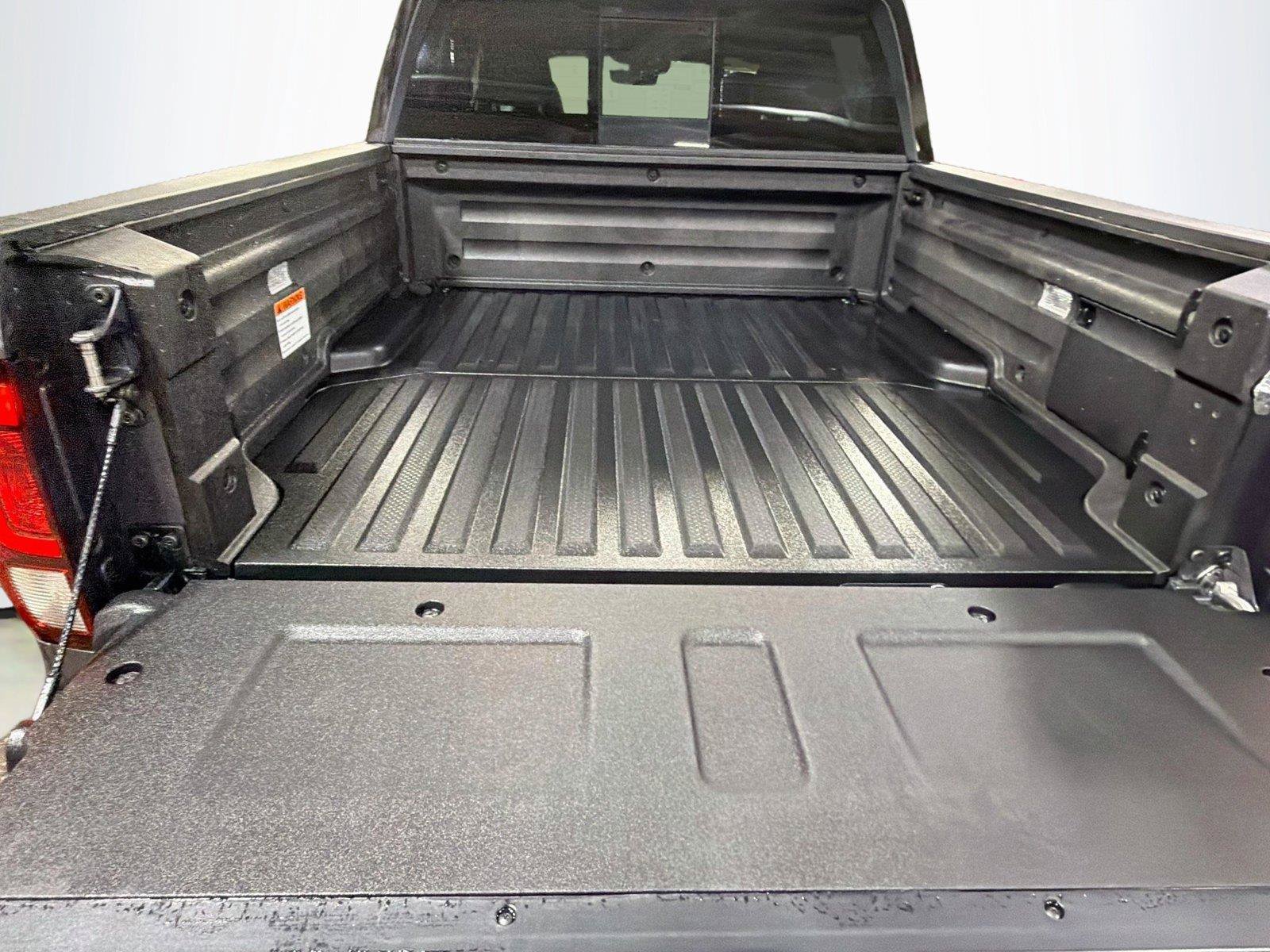 Used 2025 Honda Ridgeline TrailSport image 25