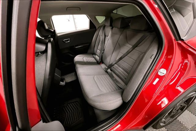 Used 2025 Kia K4 EX image 24