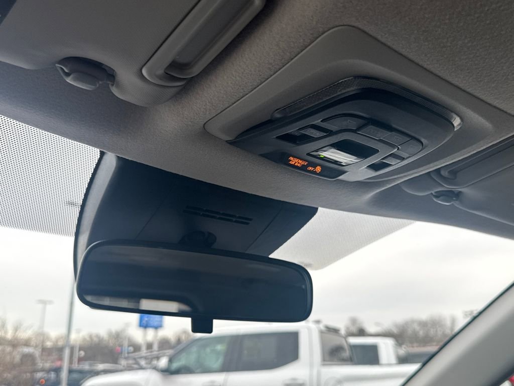 Used 2023 Toyota Corolla Cross LE w/ Moonroof Package image 30