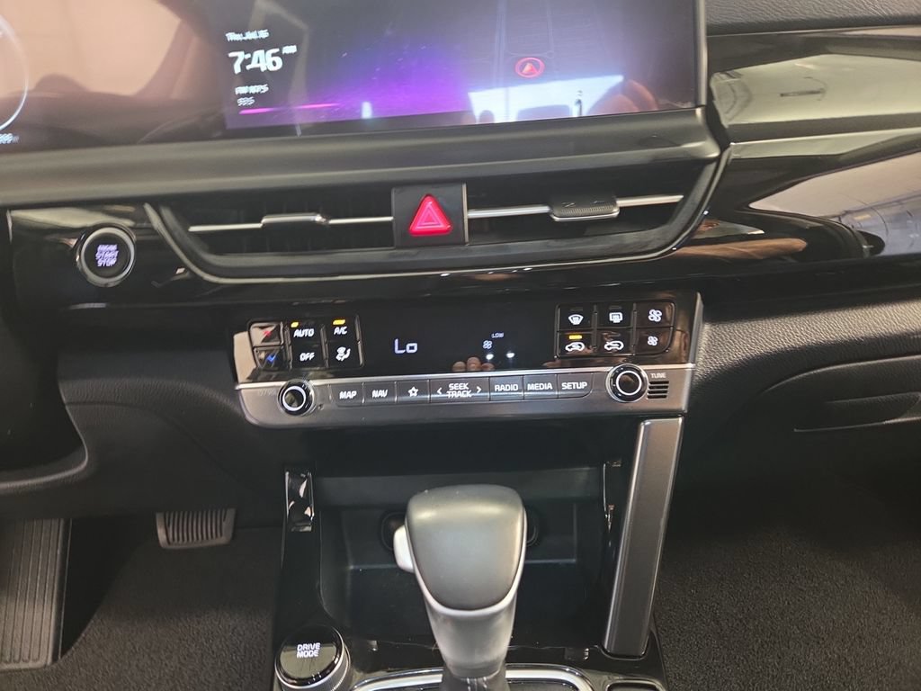 Used 2024 Kia Seltos X-Line AWD/4WD image 25