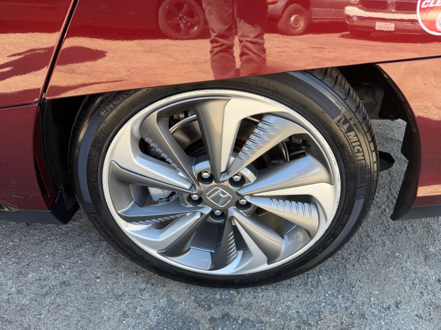 Used 2018 Honda Clarity Touring image 28