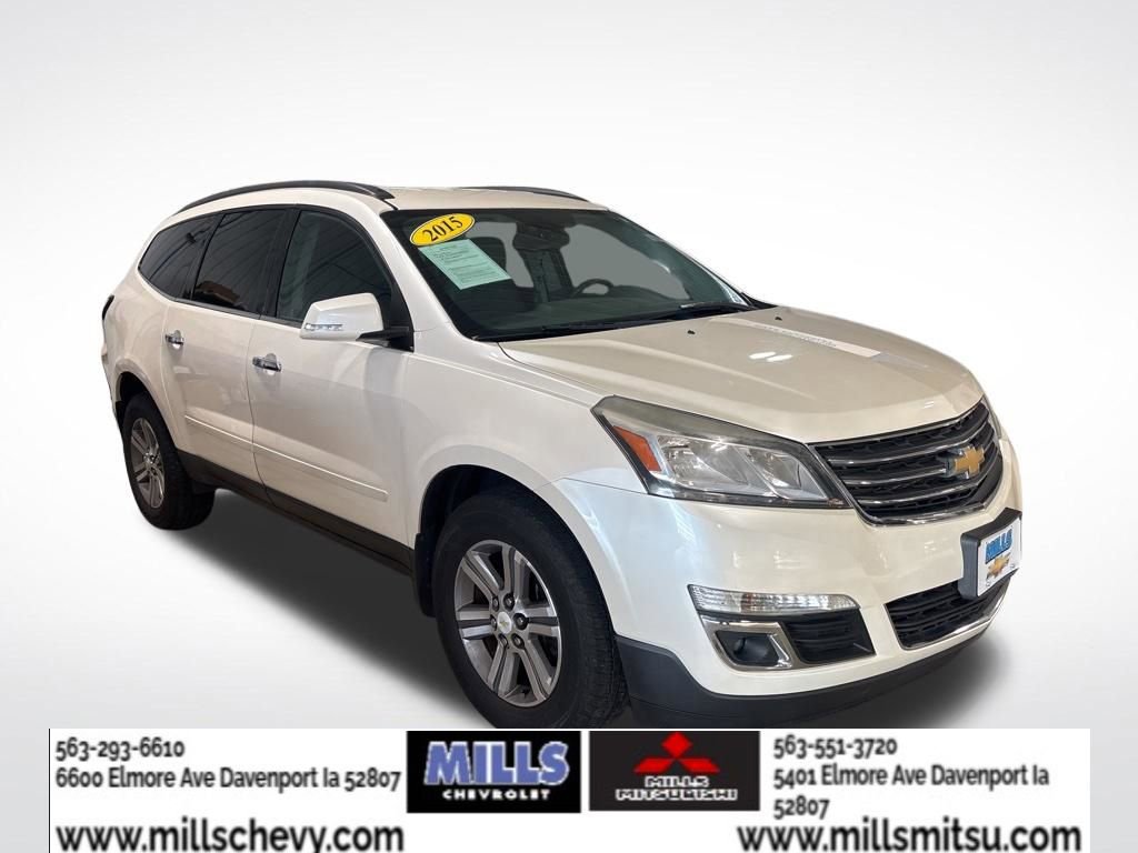 Used 2015 Chevrolet Traverse LT image 3