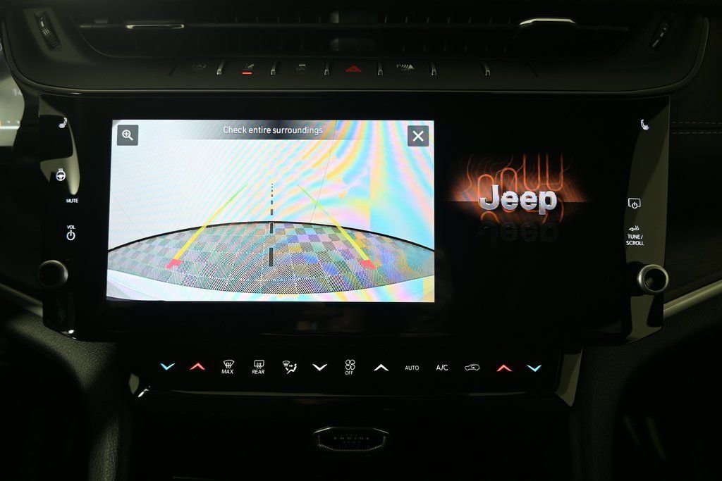 New 2026 Jeep Grand Cherokee Laredo image 27