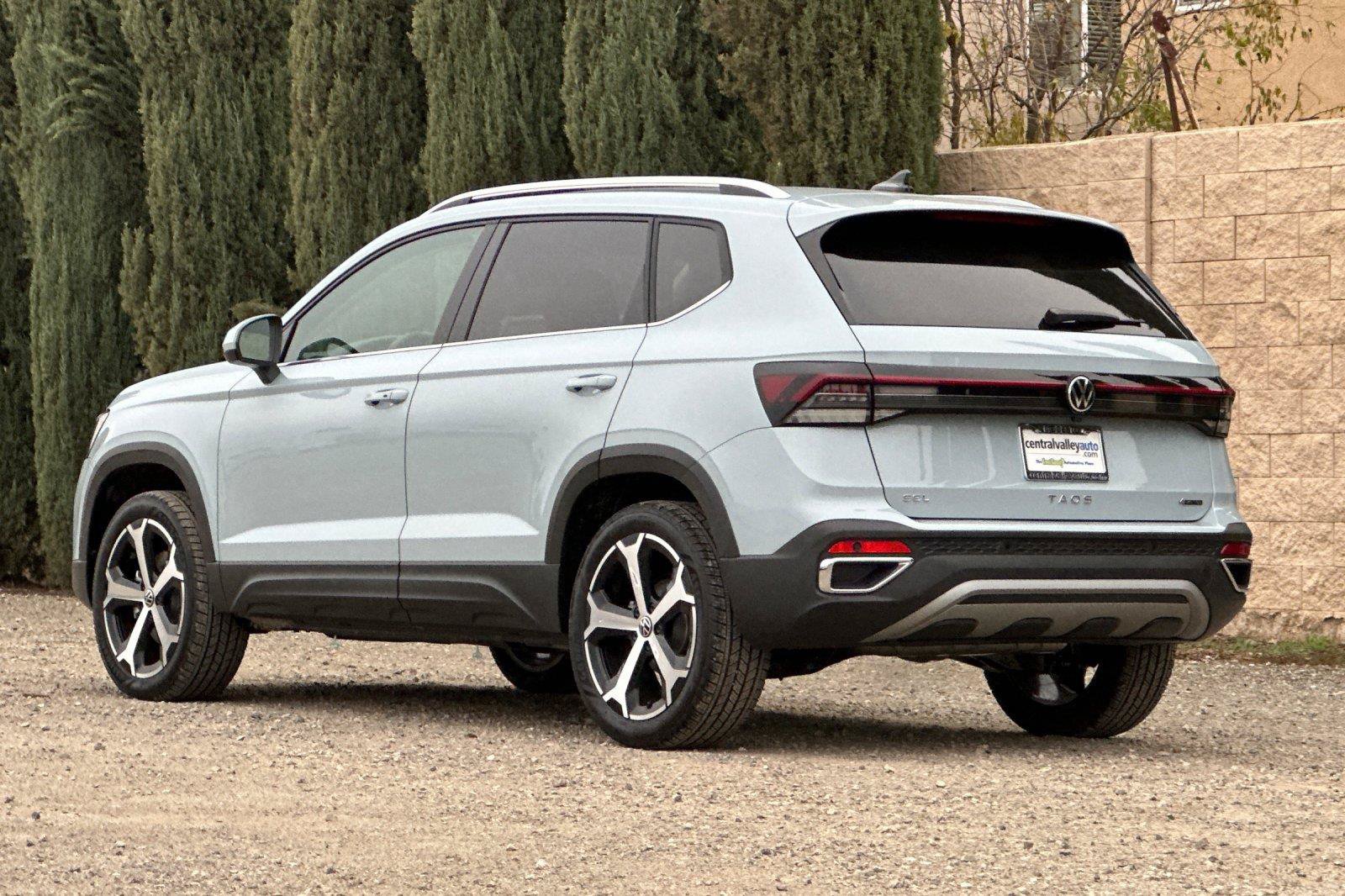 New 2026 Volkswagen Taos SEL AWD/4WD image 5