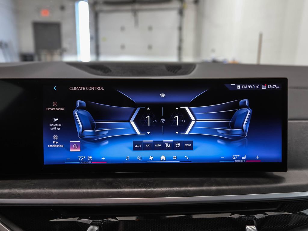 Certified 2024 BMW X5 xDrive50e image 18