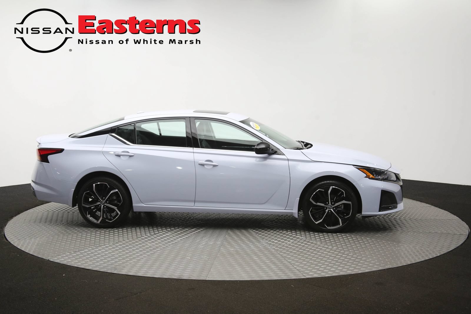 Used 2023 Nissan Altima 2.5 SR AWD/4WD image 46