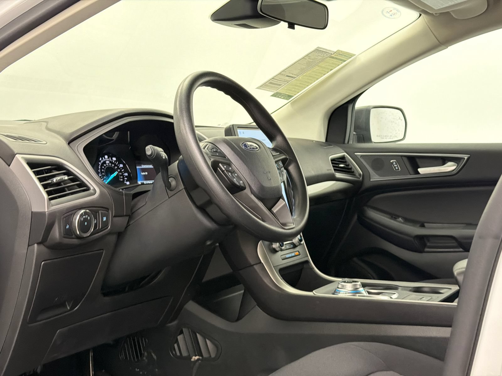 New 2024 Ford Edge SE AWD/4WD image 12
