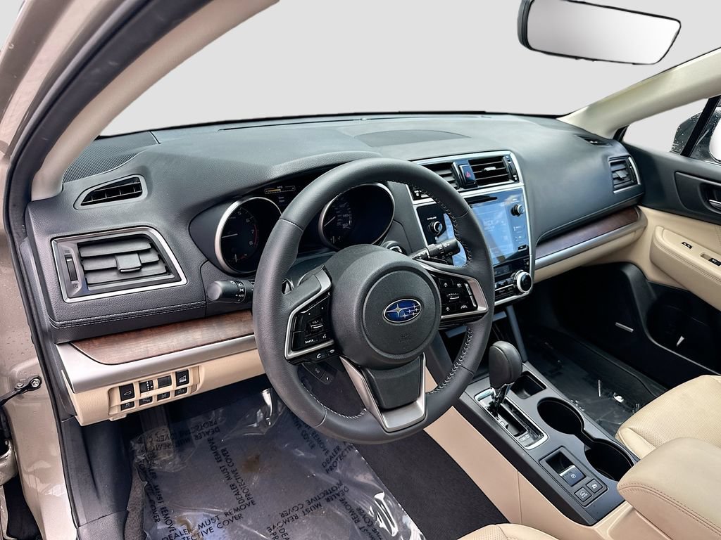 Used 2018 Subaru Outback 3.6R Limited AWD/4WD image 9
