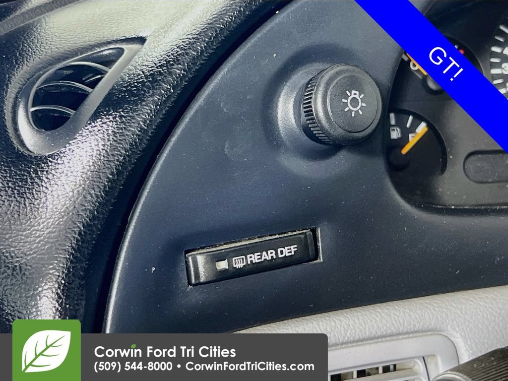 Used 1994 Ford Mustang GT RWD image 18