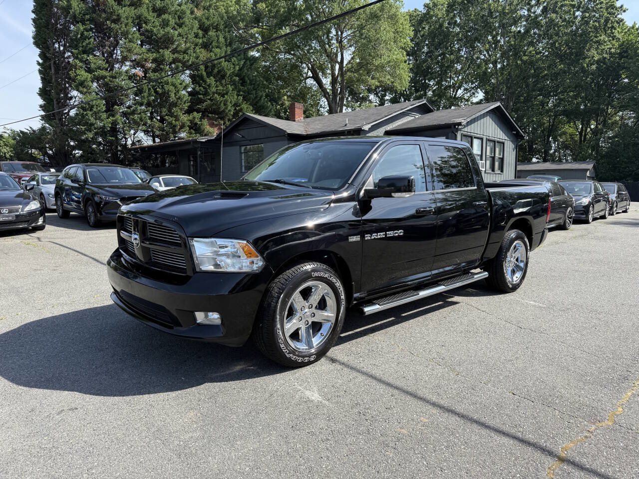 Used 2012 RAM 1500 Sport w/ Sport Premium Group AWD/4WD image 2