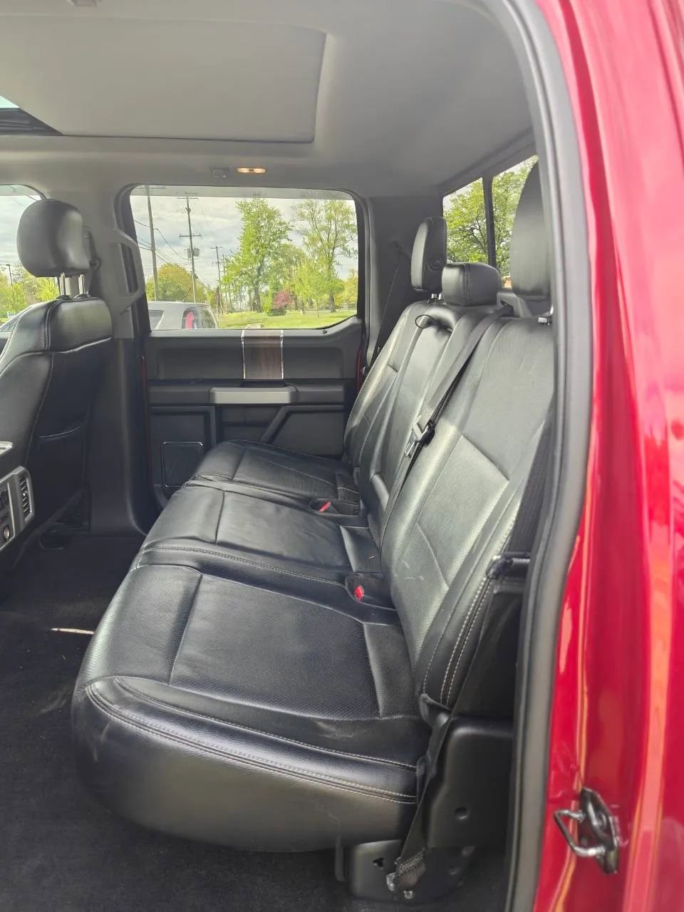 Used 2016 Ford F150 Lariat w/ Equipment Group 502A Luxury AWD/4WD image 24