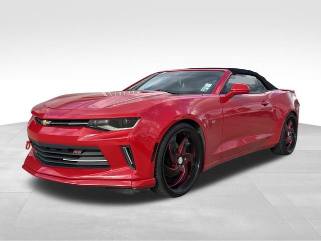 Used 2018 Chevrolet Camaro LT w/ RS Package image 3