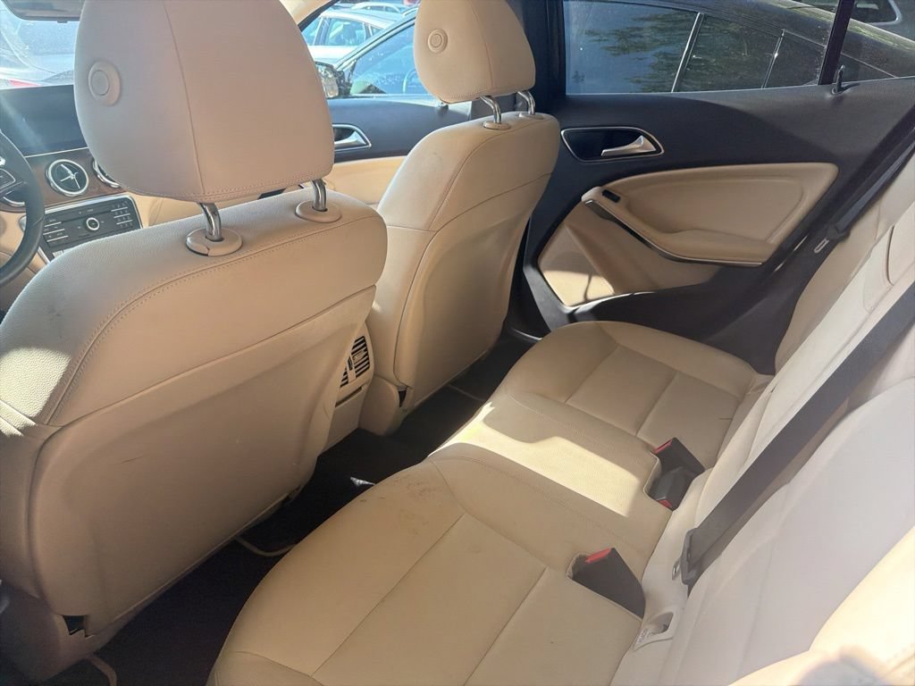 Used 2018 Mercedes-Benz GLA 250 4MATIC image 9