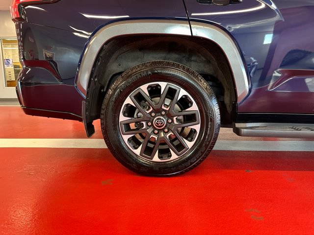 Certified 2023 Toyota Sequoia Limited AWD/4WD image 29