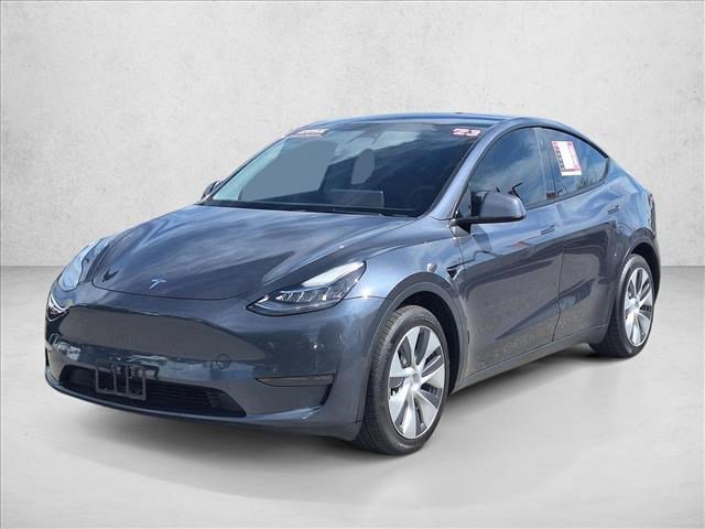 Used 2023 Tesla Model Y Long Range video 1