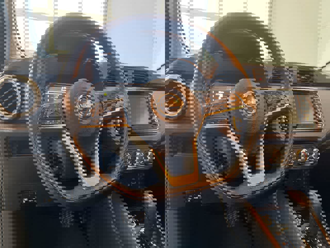 Used 2023 Nissan Versa SV image 14