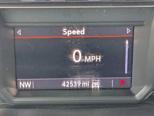 Used 2023 GMC Sierra 2500 SLE w/ SLE Convenience Package image 11