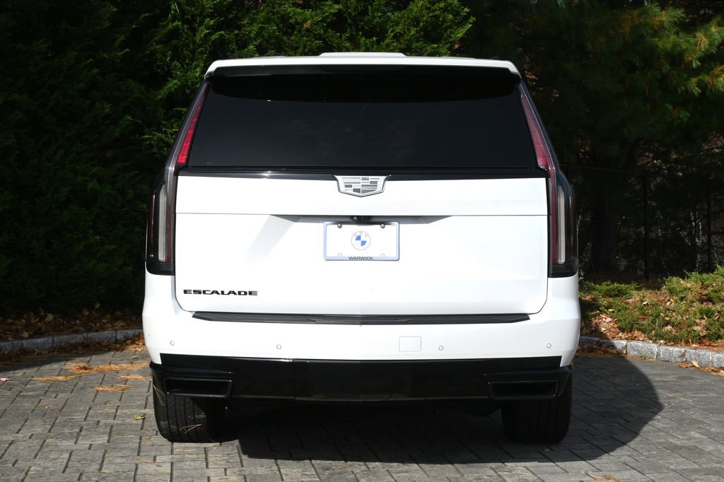 Used 2021 Cadillac Escalade Sport Platinum w/ Heavy-Duty Trailer Package image 6