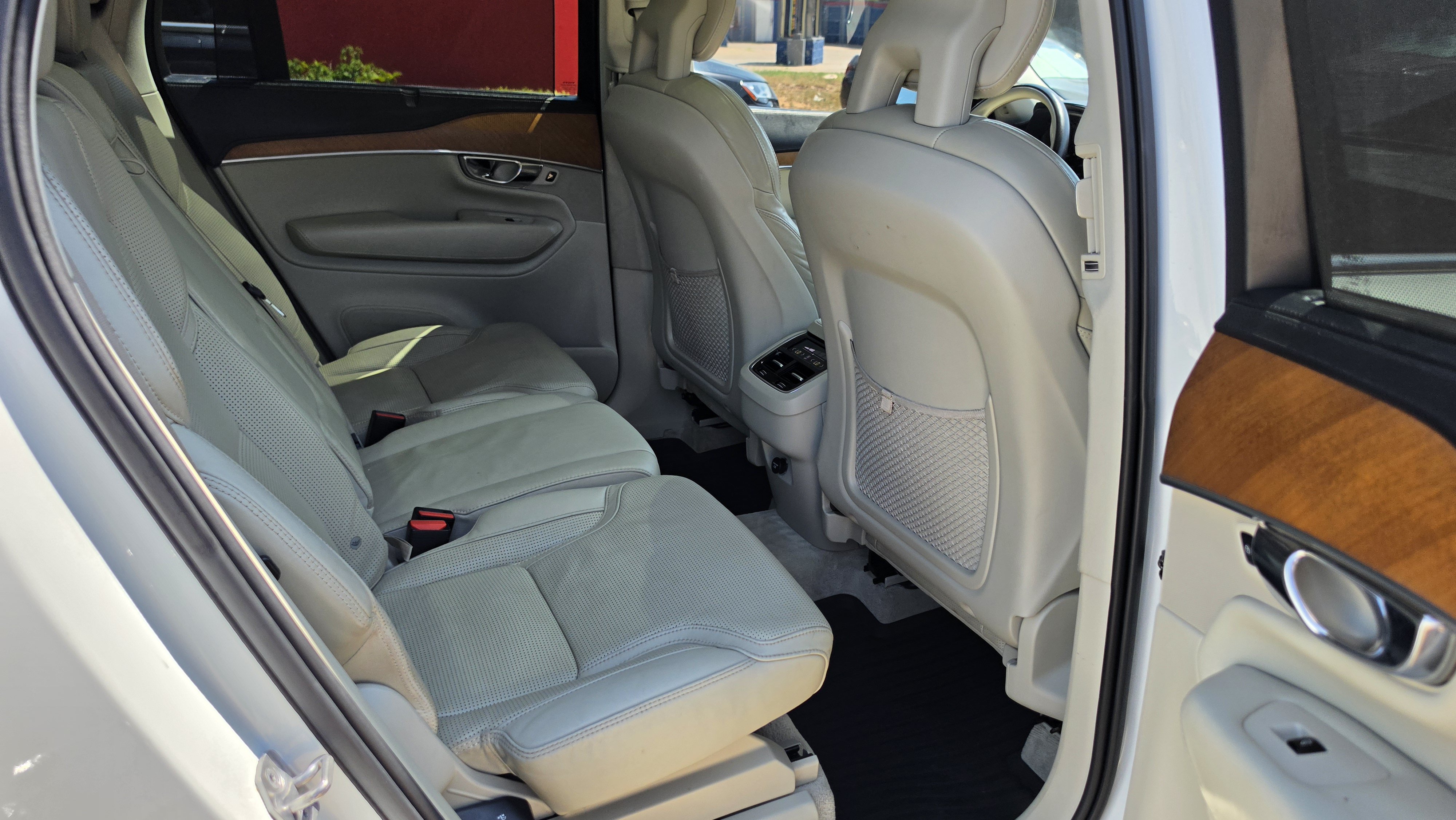 Used 2016 Volvo XC90 T6 Inscription AWD/4WD image 28