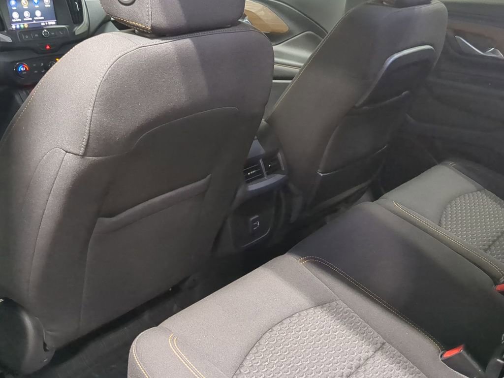 Used 2021 GMC Terrain SLE w/ Driver Convenience Package image 31