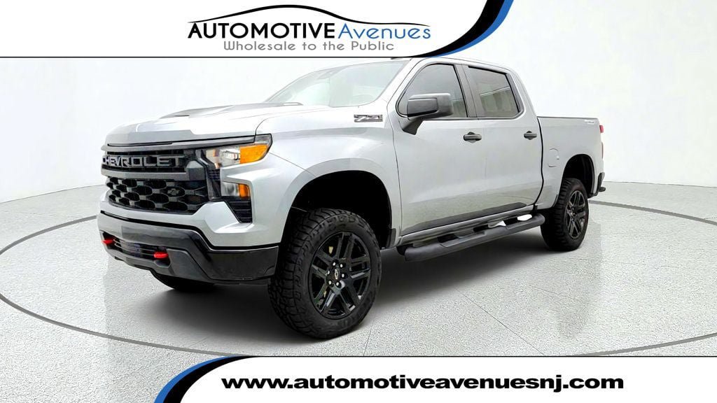 Used 2023 Chevrolet Silverado 1500 Custom Trail Boss w/ LPO, Dark Essentials Package AWD/4WD image 1