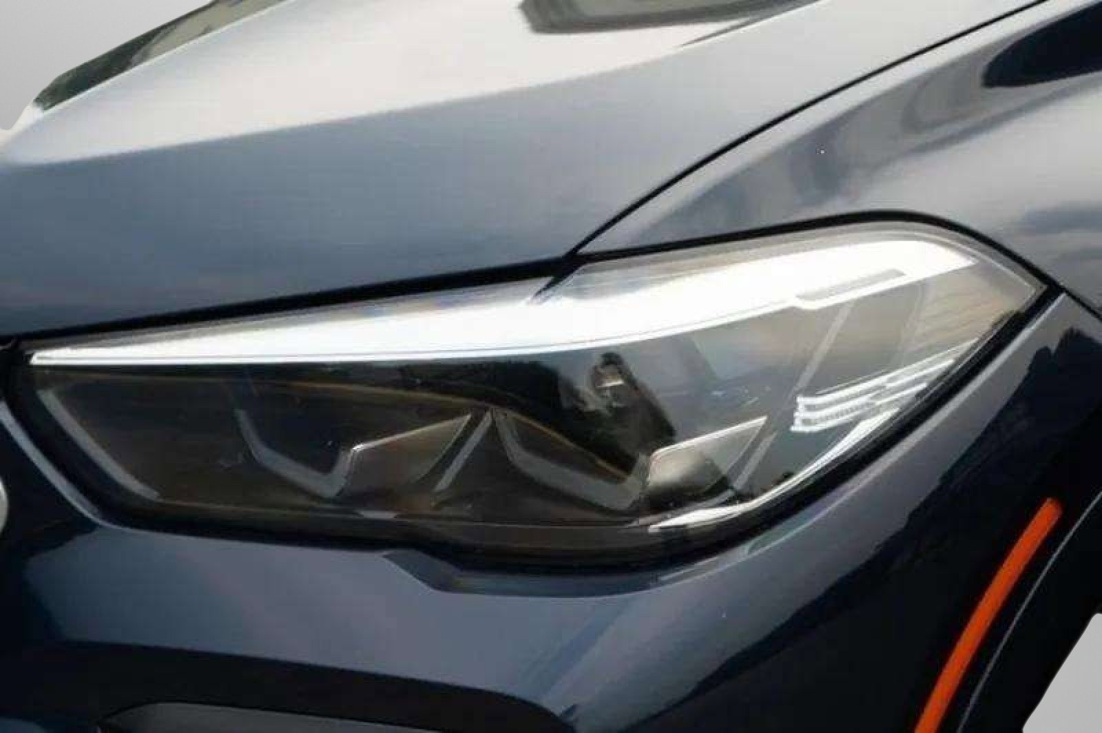 Used 2021 BMW X6 xDrive40i w/ M Sport Package image 35