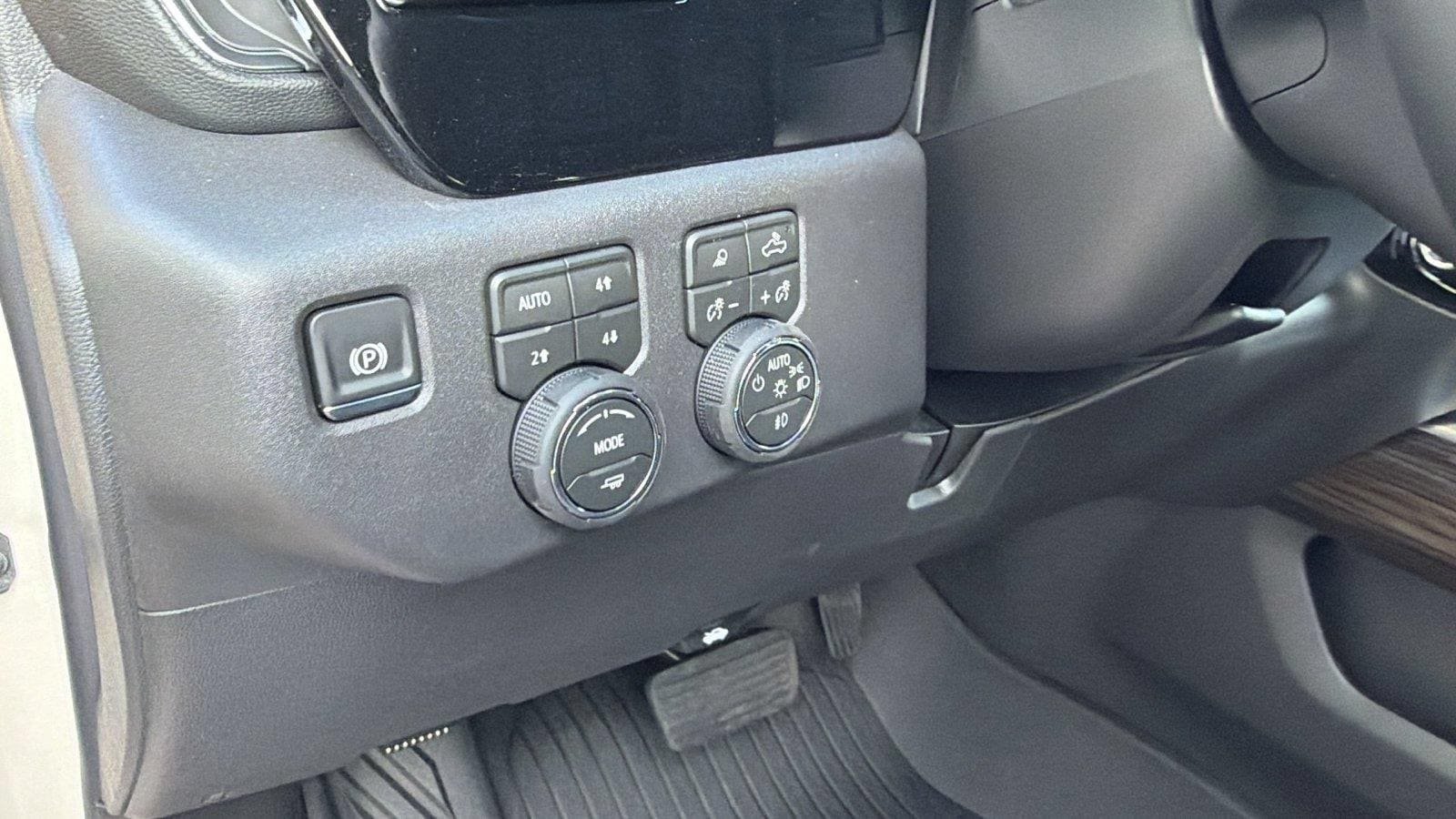 New 2026 Chevrolet Silverado 1500 RST w/ RST All Star Premium Package AWD/4WD image 19