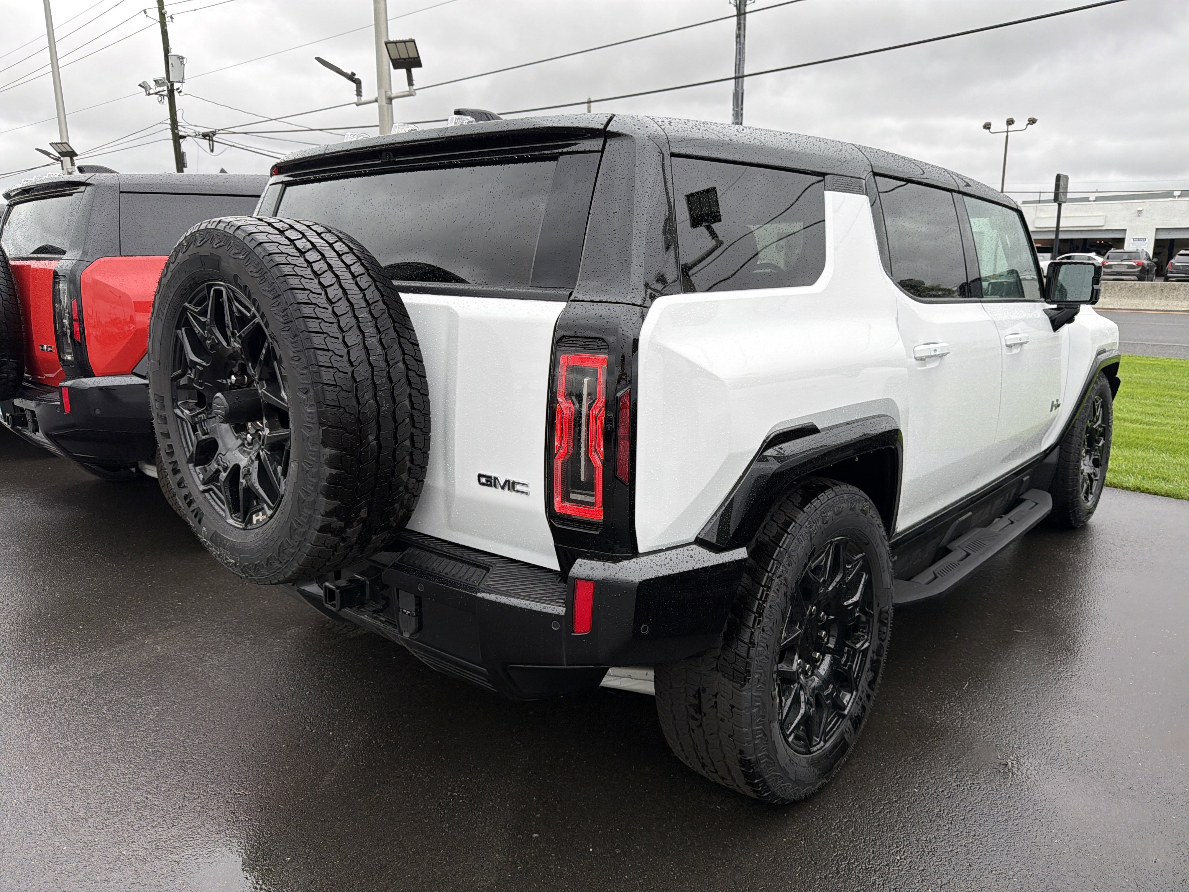 New 2026 GMC Hummer EV SUV image 4