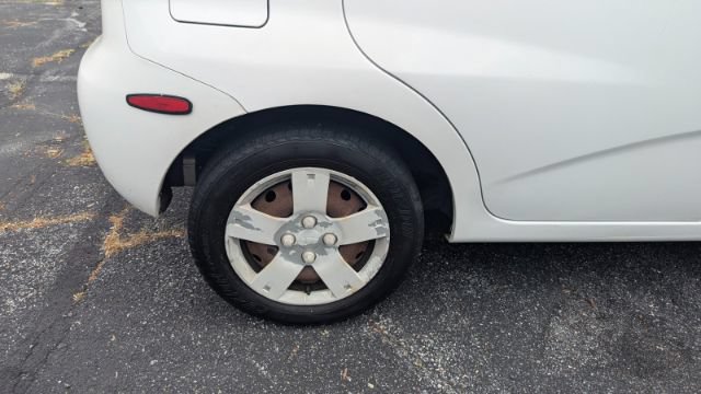 Used 2006 Chevrolet Aveo LS FWD image 12