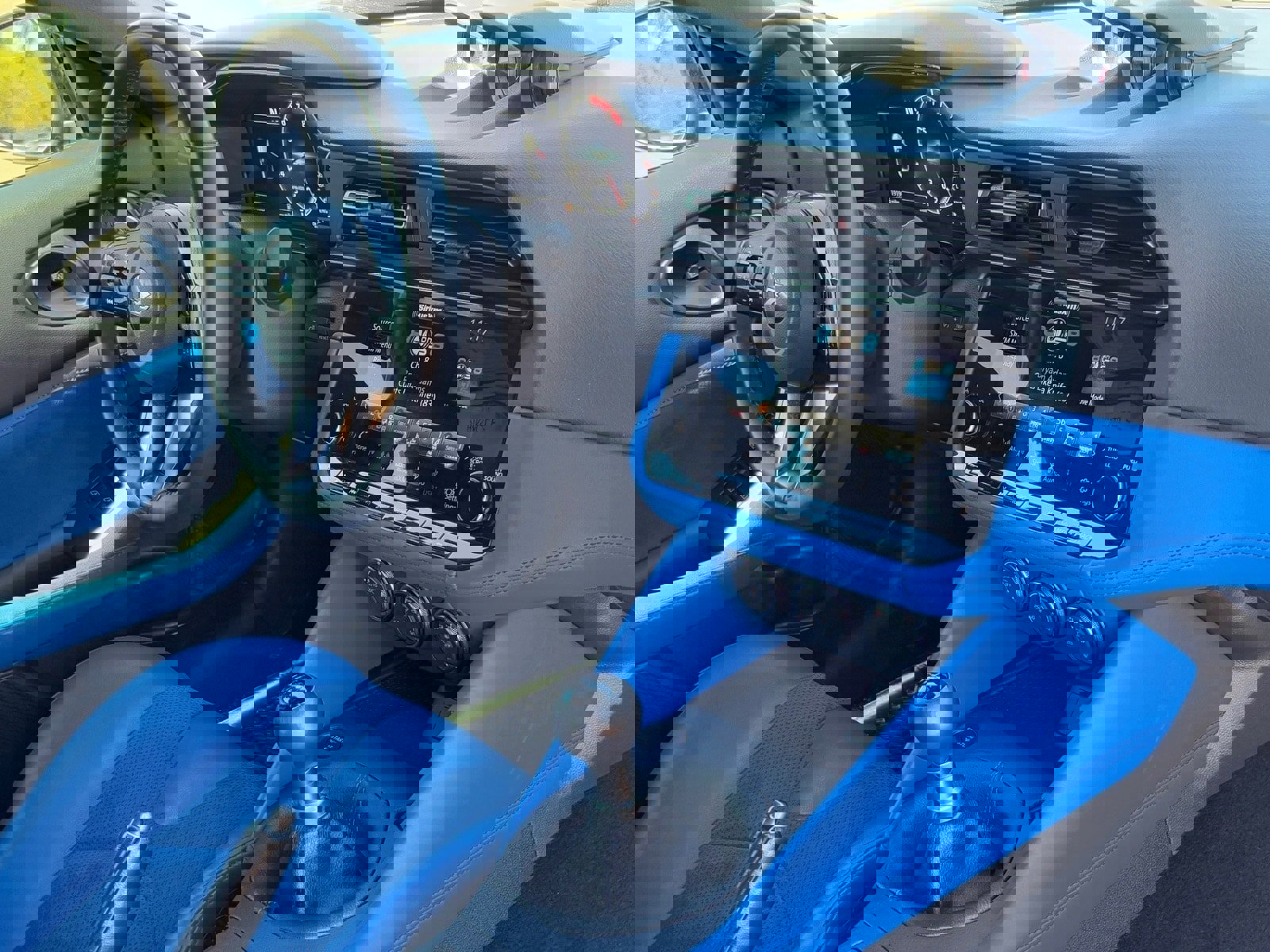 Certified 2024 Nissan Z Performance w/ Floor Mat Package image 9