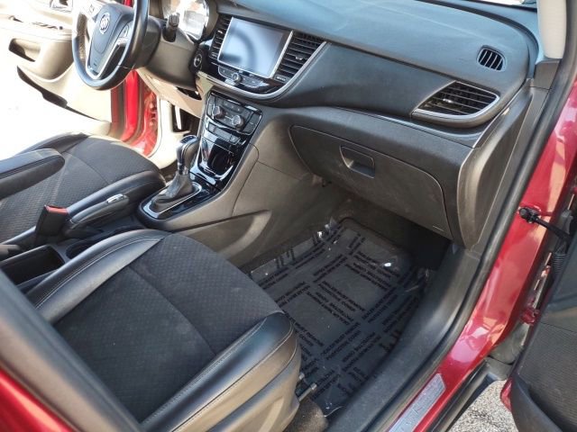 Used 2018 Buick Encore Preferred image 22