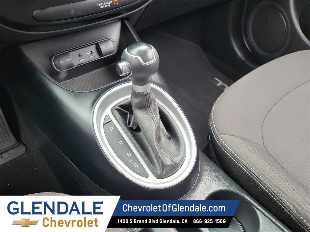 Used 2019 Kia Soul image 27